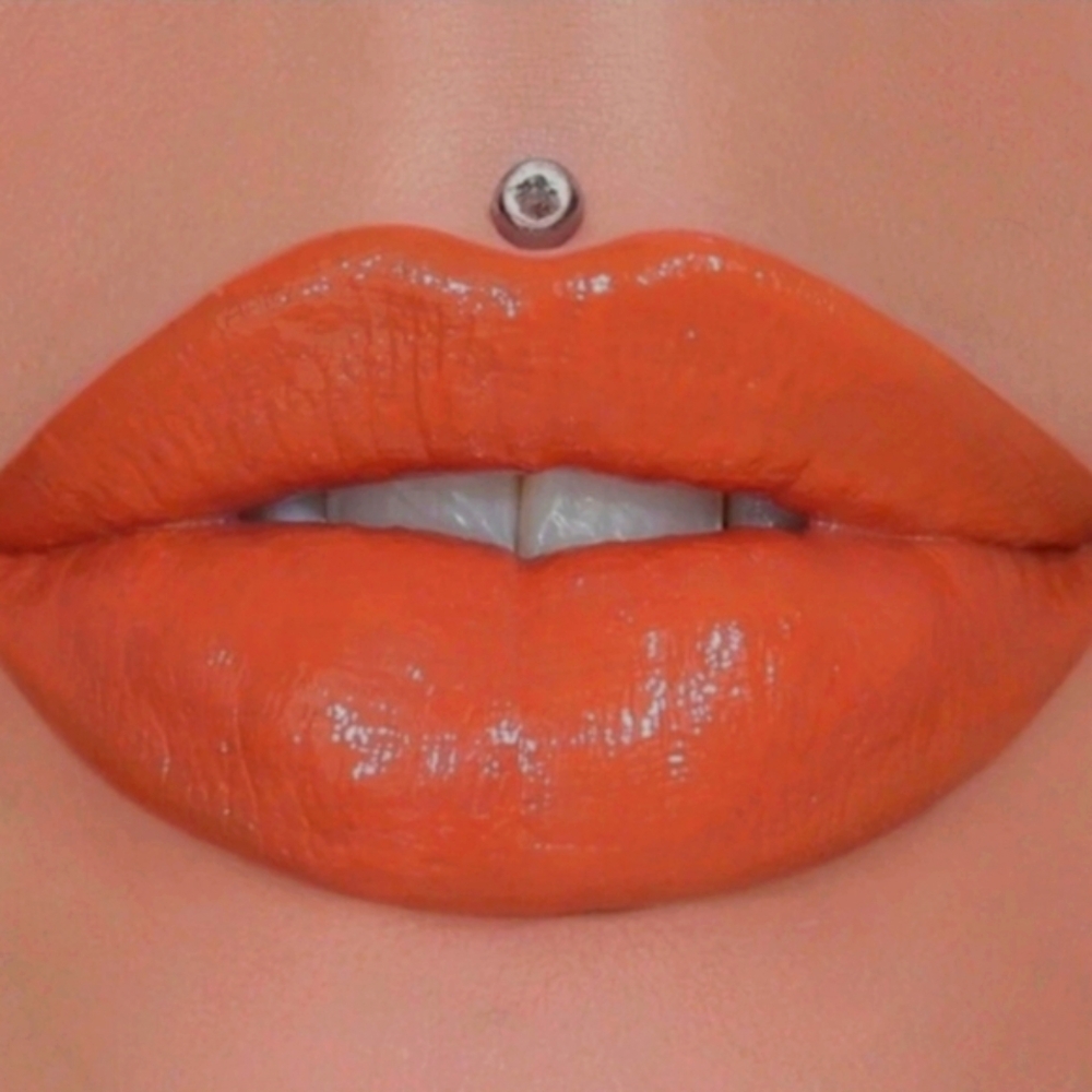 NIB Jeffree Star Supreme Gloss Nude Garden Full Pigment Lip Gloss